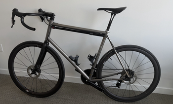 Serotta, Fierte Titanium Disc Brakes 32/30mm Clearance RestoMod Frameset Frameset