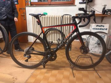 Colnago V3rs 2023 2023 Road & Gravel d'occasion — image 2 sur 10