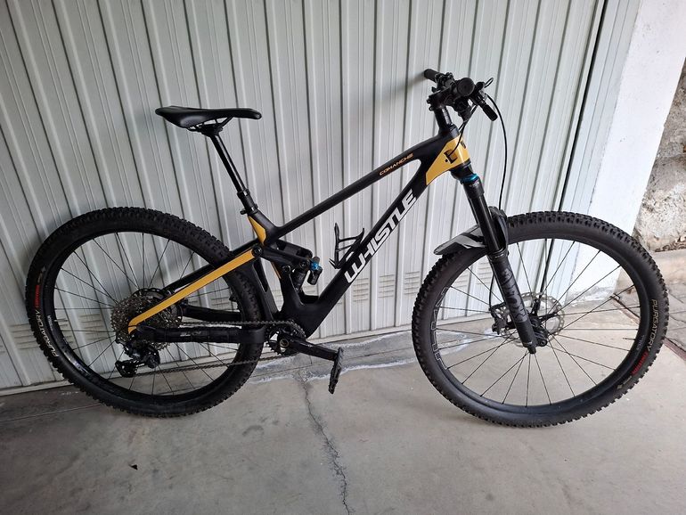 Used Whistle Comanche 2023 Mountainbike — image 1 of 5