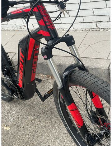 Używany Giant Dirt-E+ 1 2017 2017 Mountainbike — zdjęcie 2 z 4