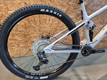 Brugt Transition Spur Carbon Deore 2025 2025 Mountainbike — billede 6 af 6