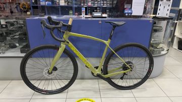 Pinarello Granger X3 Disc 2023 2023 Road & Gravel usato