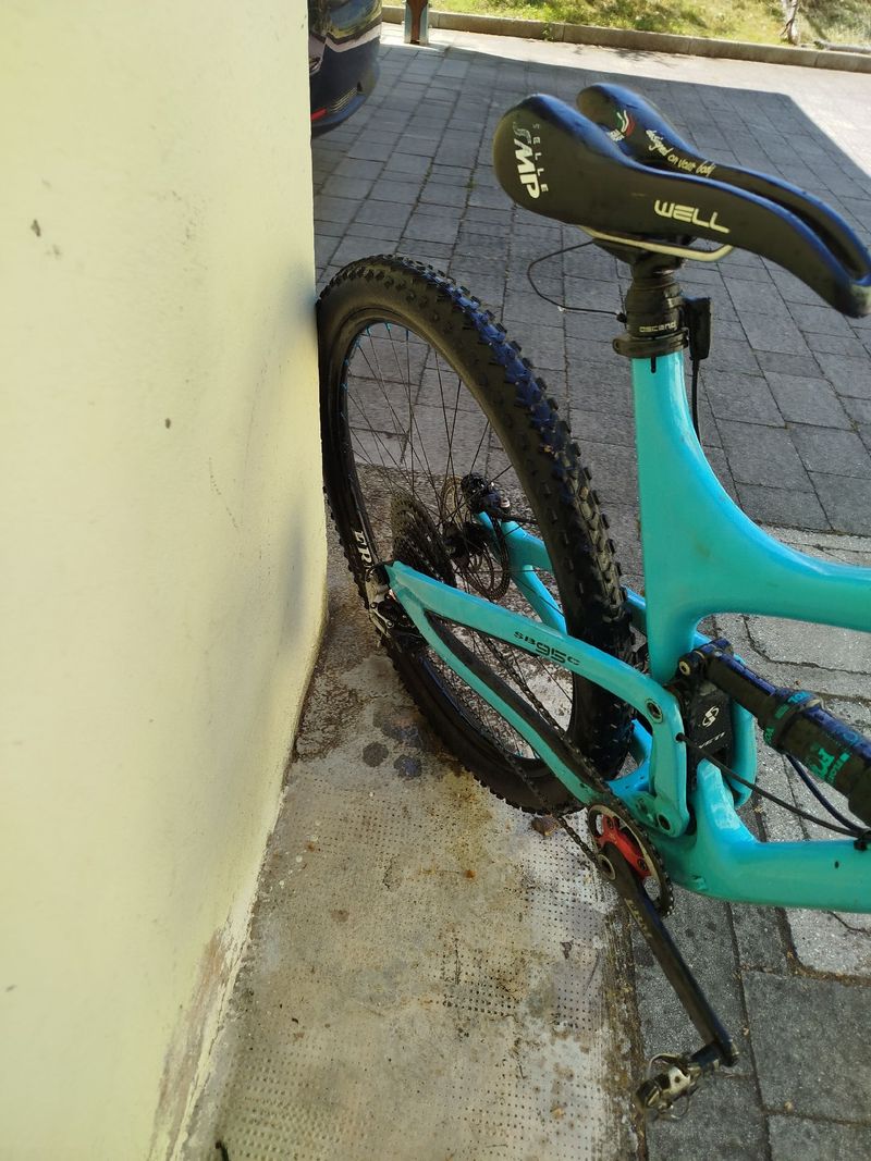 Yeti Sb95c 2024 Mountainbike de segunda mano, Azul — imagen 4 de 7