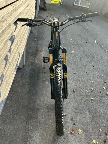 Used Orbea WILD M-TEAM 2024 2024 Mountainbike, Black, 29 — image 4 of 6