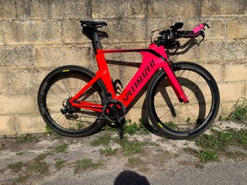 Gebrauchtes Specialized Shiv Shimano Dura Ace 2019 Road & Gravel, Rot — Bild 1 von 6