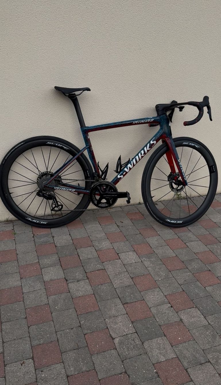 Used Specialized S-Works Tarmac SL8 - Shimano Dura-Ace Di2 2026 2026 Road & Gravel, Blue — image 1 of 4