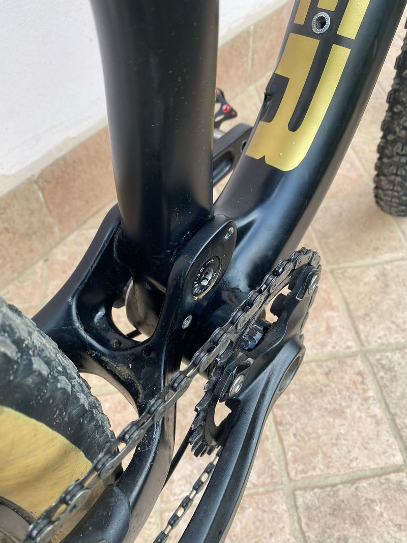 Used no brand Full Mtb 29 2017 Mountainbike, Black — image 12 of 17