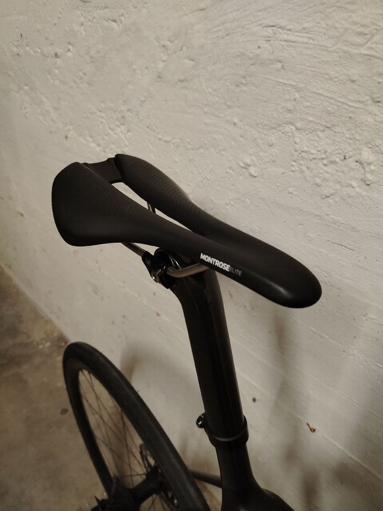 Used Trek Émonda SLR 7 Disc 2020 2020 Road & Gravel — image 9 of 9