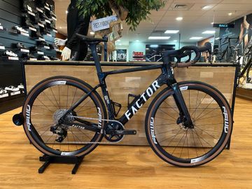 Gebrauchtes Factor Ostro Frameset 2024 Road & Gravel