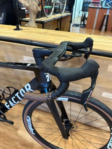 Gebrauchtes Factor Ostro Frameset 2024 Road & Gravel, Schwarz — Bild 3 von 9