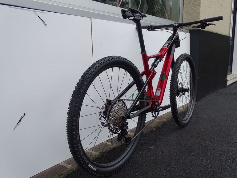 Used Cannondale Scalpel Carbon 3 2023 2023 Mountainbike, Red, 29 — image 6 of 12