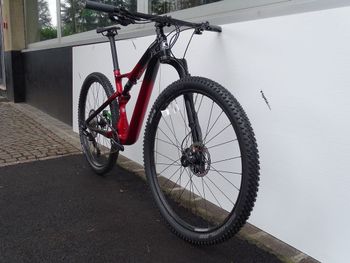 Used Cannondale Scalpel Carbon 3 2023 2023 Mountainbike, Red, 29 — image 5 of 12