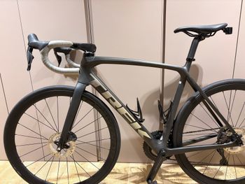 Used Trek Émonda SLR 7 2024 2024 Road & Gravel, Nero — image 1 of 8