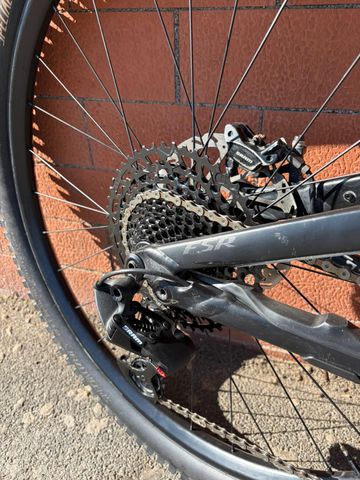 Używany Specialized Turbo Levo 2021 2021 Mountainbike — zdjęcie 9 z 10