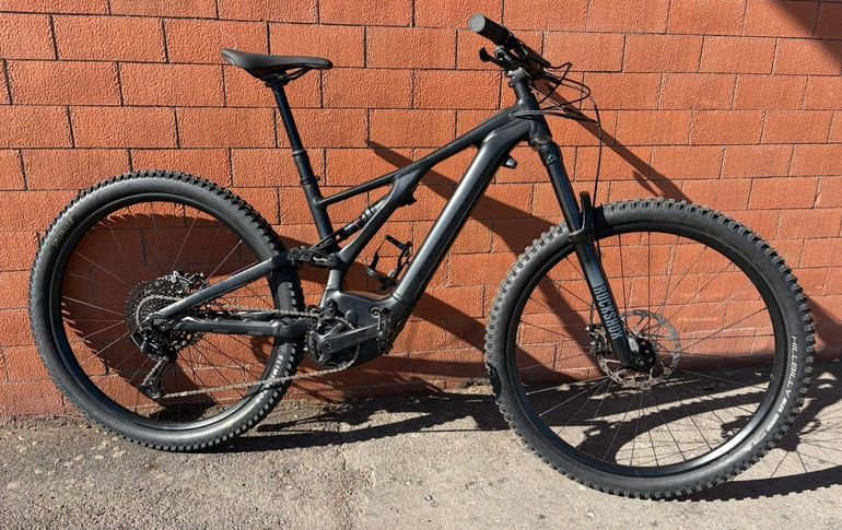 Used Specialized Turbo Levo 2021 2021 Mountainbike, Black, 29 — image 1 of 10