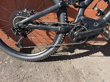 Używany Specialized Turbo Levo 2021 2021 Mountainbike — zdjęcie 4 z 10