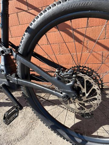 Używany Specialized Turbo Levo 2021 2021 Mountainbike — zdjęcie 8 z 10