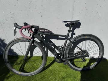 Brugt Canyon Ultimate CF SLX 8.0 Di2 2019 2019 Road & Gravel — billede 8 af 10