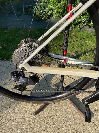 Used BMC Roadmachine THREE 2023 2023 Road & Gravel, Weiß — image 4 of 5