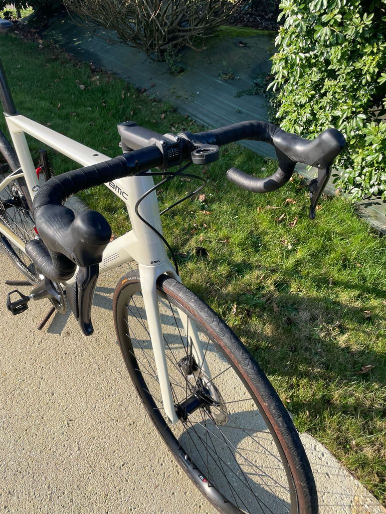 Used BMC Roadmachine THREE 2023 2023 Road & Gravel, Weiß — image 5 of 5