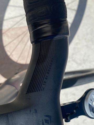 Brugt Scott Addict RC 30 prism 2021 2021 Road & Gravel — billede 4 af 7