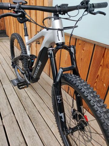 Used Moustache Trail 5 2025 Mountainbike, Light Gray — image 3 of 12