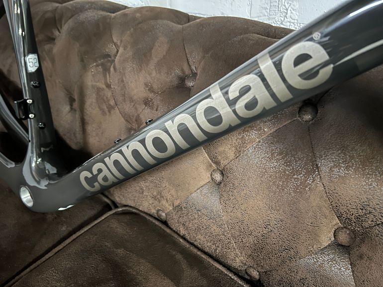 Used Cannondale SUPERSIX EVO HI MOD G5 T-52 Frameset 2026 Road & Gravel, Blue — image 6 of 11