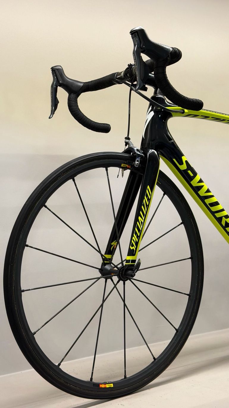 Used Specialized S-Works Tarmac Di2 2017 2017 Road & Gravel — image 2 of 11