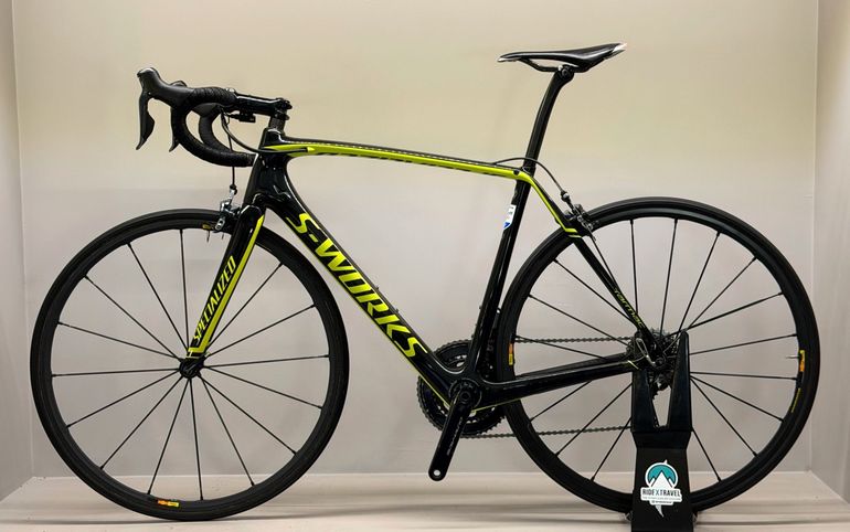Used Specialized S-Works Tarmac Di2 2017 2017 Road & Gravel — image 4 of 11