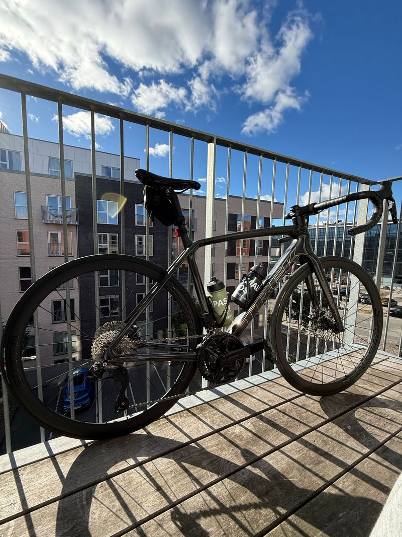 Trek Émonda SL 6 Pro Di2 2023 2023 Road & Gravel d'occasion