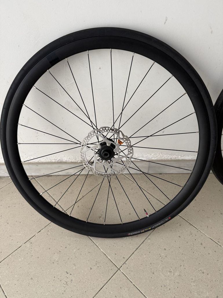 Used Orbea Orca 2025 Road & Gravel, Black — image 4 of 9