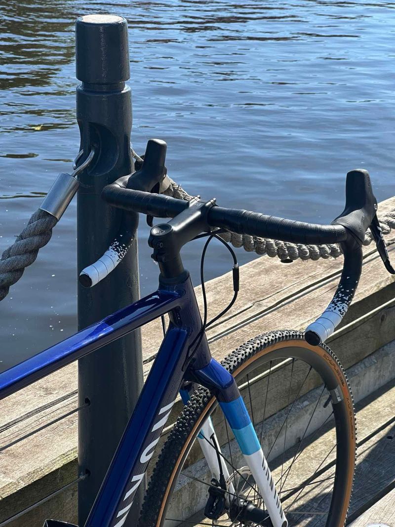 Used Canyon Inflite 5 2021 2021 Road & Gravel, Blue — image 3 of 23