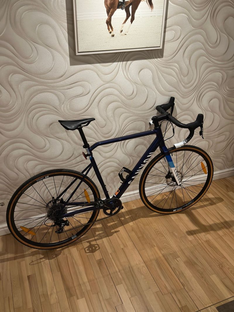 Used Canyon Inflite 5 2021 2021 Road & Gravel, Blue — image 9 of 23