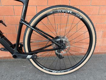 Used Cannondale Topstone Carbon Apex 2024 2024 Road & Gravel, Schwarz — image 13 of 14