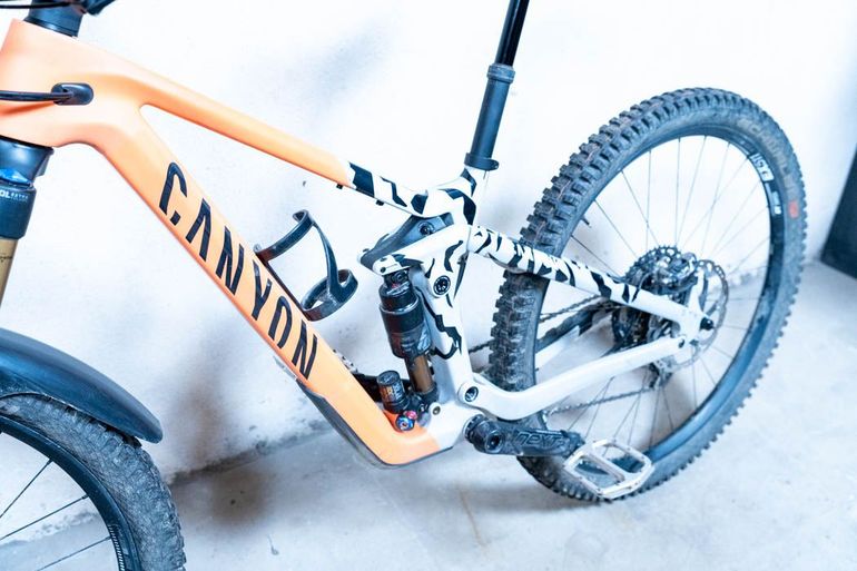Tweedehands Canyon Strive CFR 2022 2022 Mountainbike — afbeelding 10 van 13