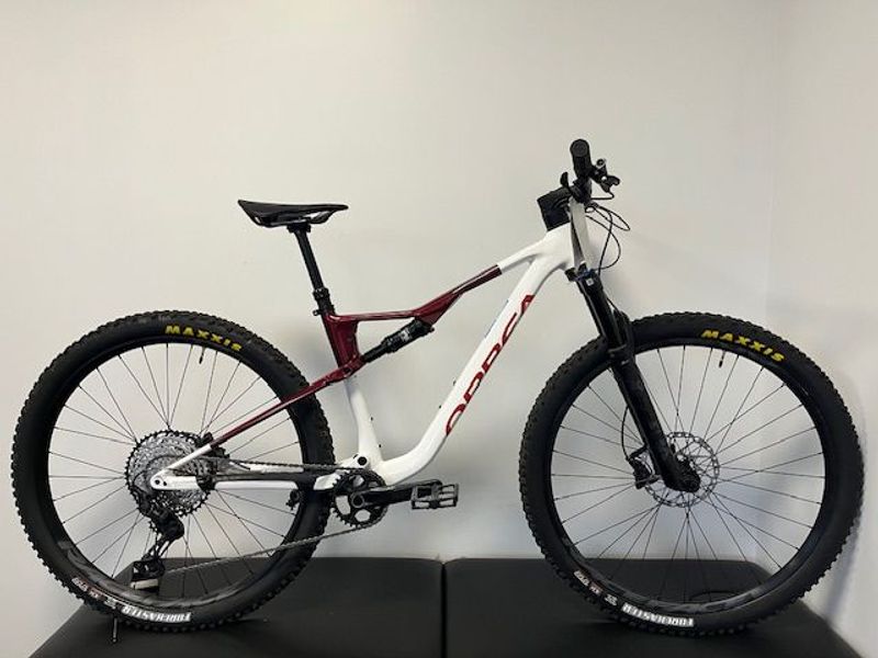 Used Orbea OIZ H10 2023 2023 MTB