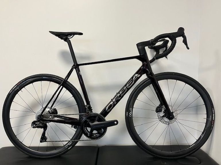 Used Orbea ORCA M20iTEAM 2025 2025 Road & Gravel, Red — image 1 of 3