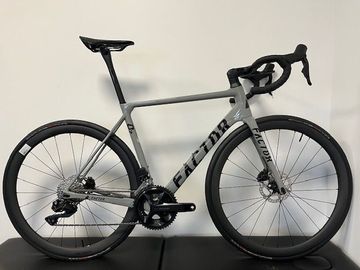 Gebrauchtes Factor Shimano 105 Di2 2025 Road & Gravel