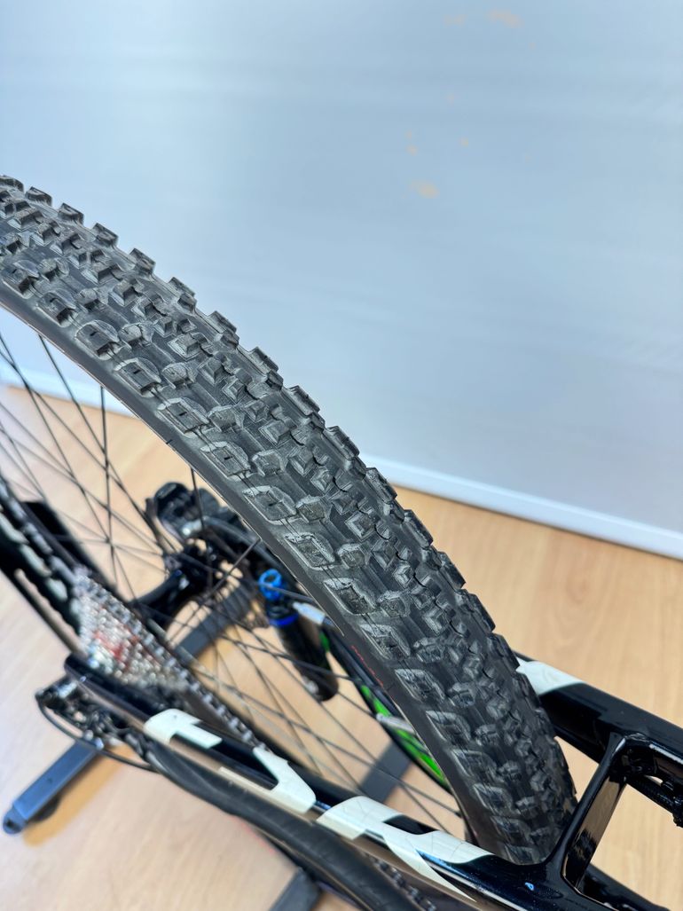 Used Specialized Specialized Epic FSR Comp 29" Taglia L | 2013 2013 Mountainbike, Red — image 9 of 25
