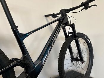 Used Scott spark Spark RC Team 2025 Mountainbike, Blue — image 2 of 3