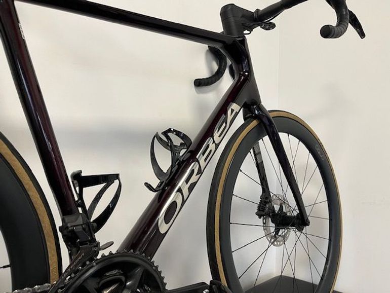 Used Orbea ORCA M20iLTD PWR 2025 2025 Road & Gravel — image 2 of 3