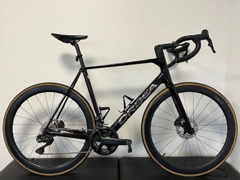 Used Orbea ORCA M20iLTD PWR 2025 2025 Road & Gravel — image 1 of 3