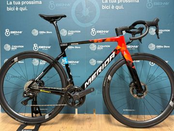 Used Merida Scultura Bahrain Victorious 2024 Road & Gravel