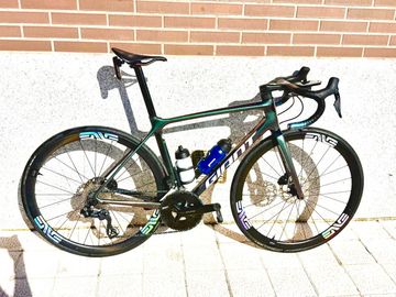 Brugt Giant TCR Advanced Pro Disc 1 Di2 2024 2024 Road & Gravel