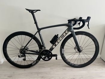 Trek, Émonda SLR 9 eTap 2022