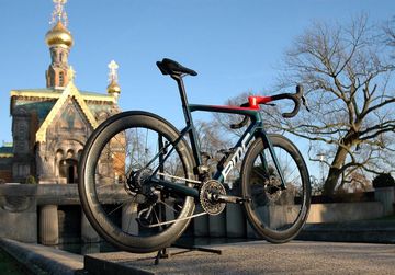 Used BMC Teammachine SLR-01 SRAM AXS Ceramicspeed 2023 Road & Gravel