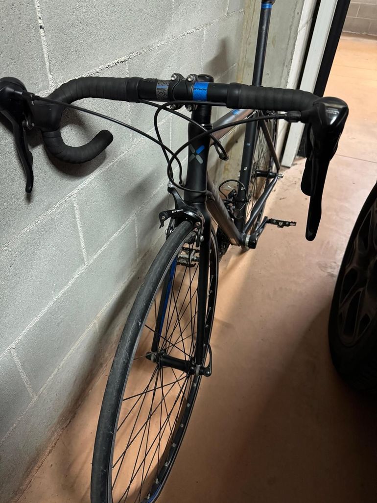 Used B Twin Triban 500 2017 Road & Gravel — image 3 of 5