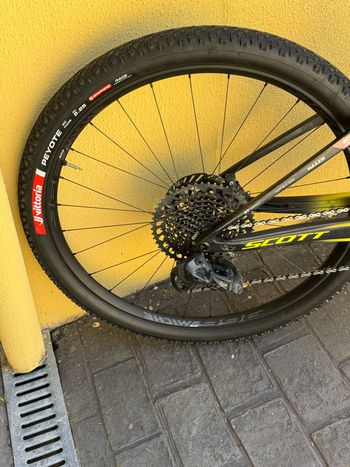 Used Scott Spark RC 900 World Cup AXS 2020 2020 Mountainbike, Black, 29 — image 8 of 9