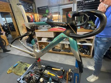 Used Pinarello DOGMA F SUPER RECORD WRL Disc 2024 Frameset 2024 Road & Gravel