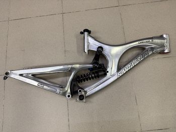 Santa Cruz, Driver 8 Frameset